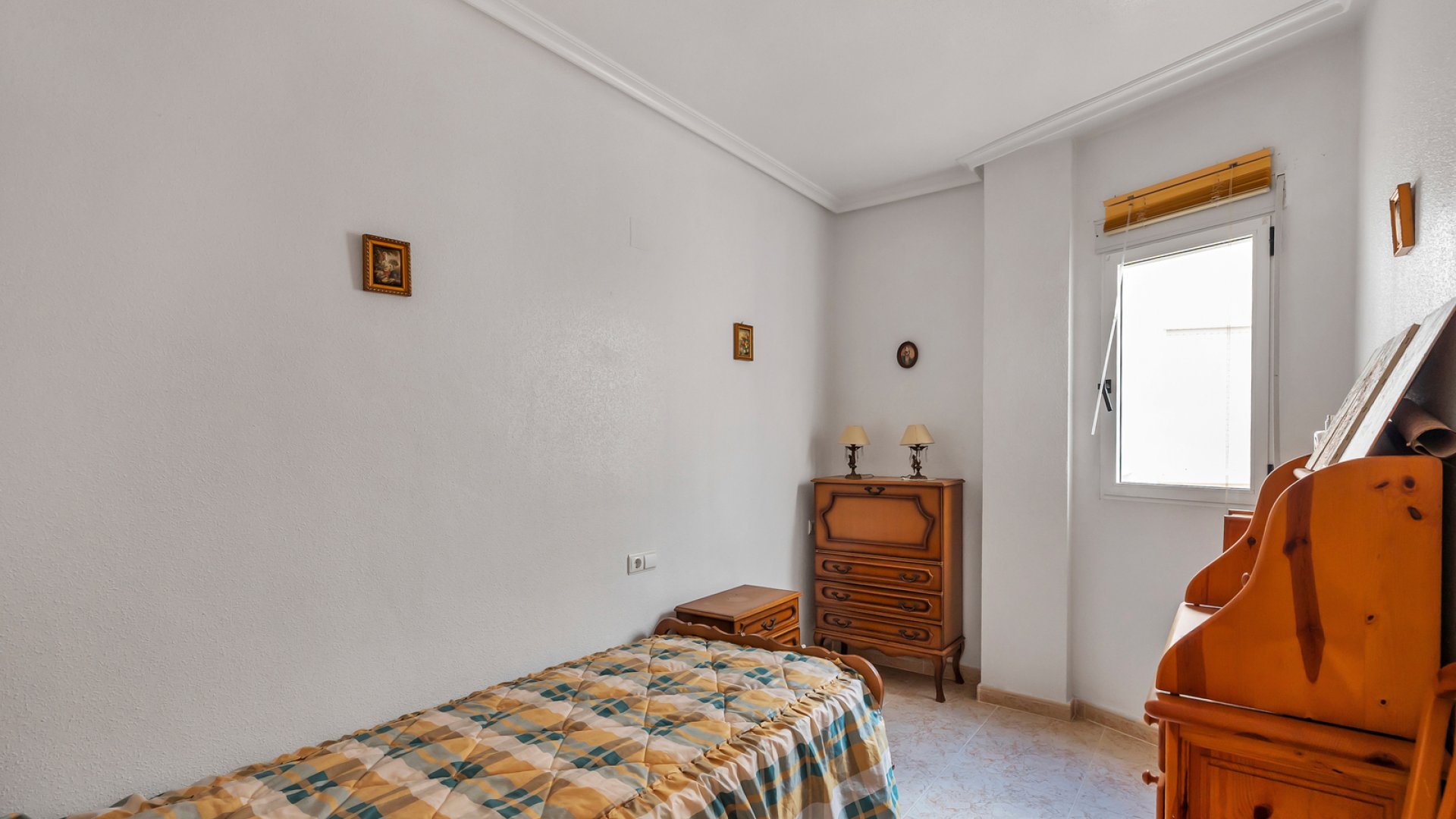 Resale - Apartments -
Torrevieja