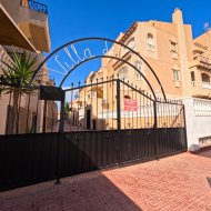Resale - Apartments -
Torrevieja