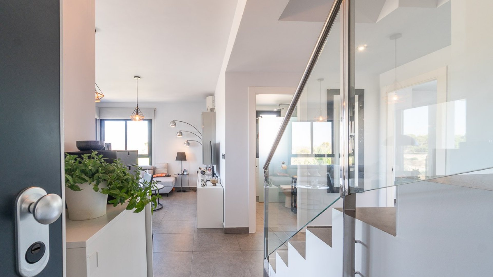Resale - Apartments -
Villamartín - La fuente