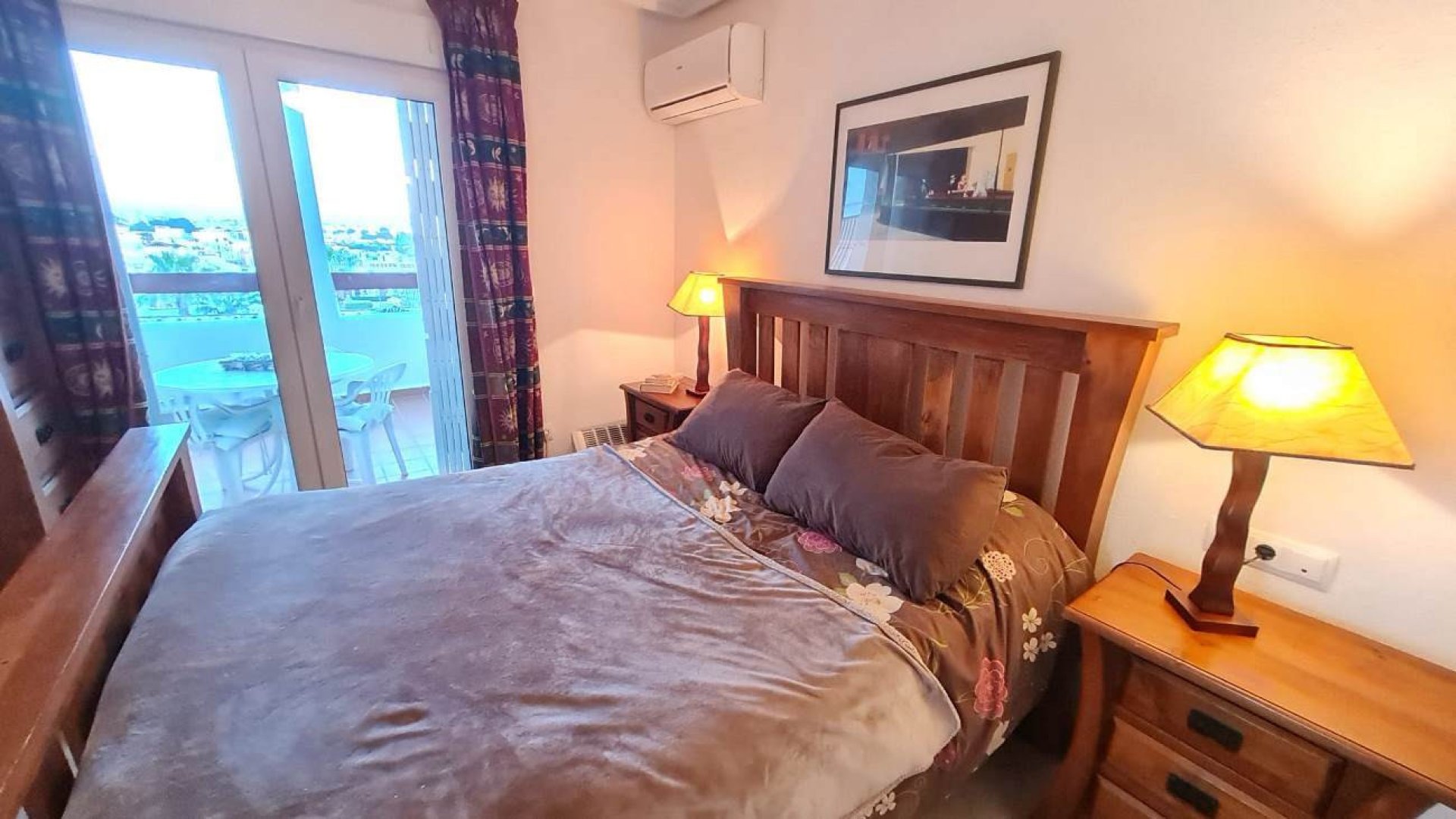 Resale - Apartments -
Villamartín - PAU 8