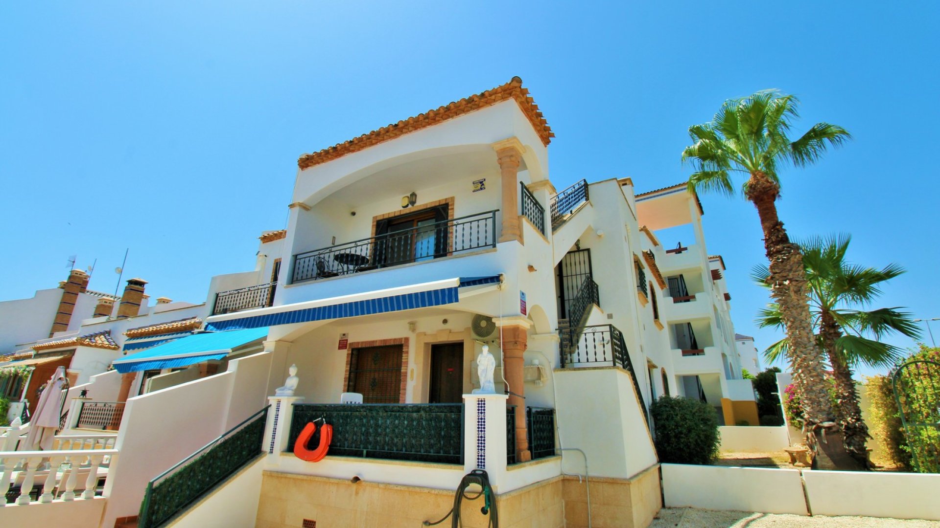 Resale - Apartments -
Villamartín - PAU 8