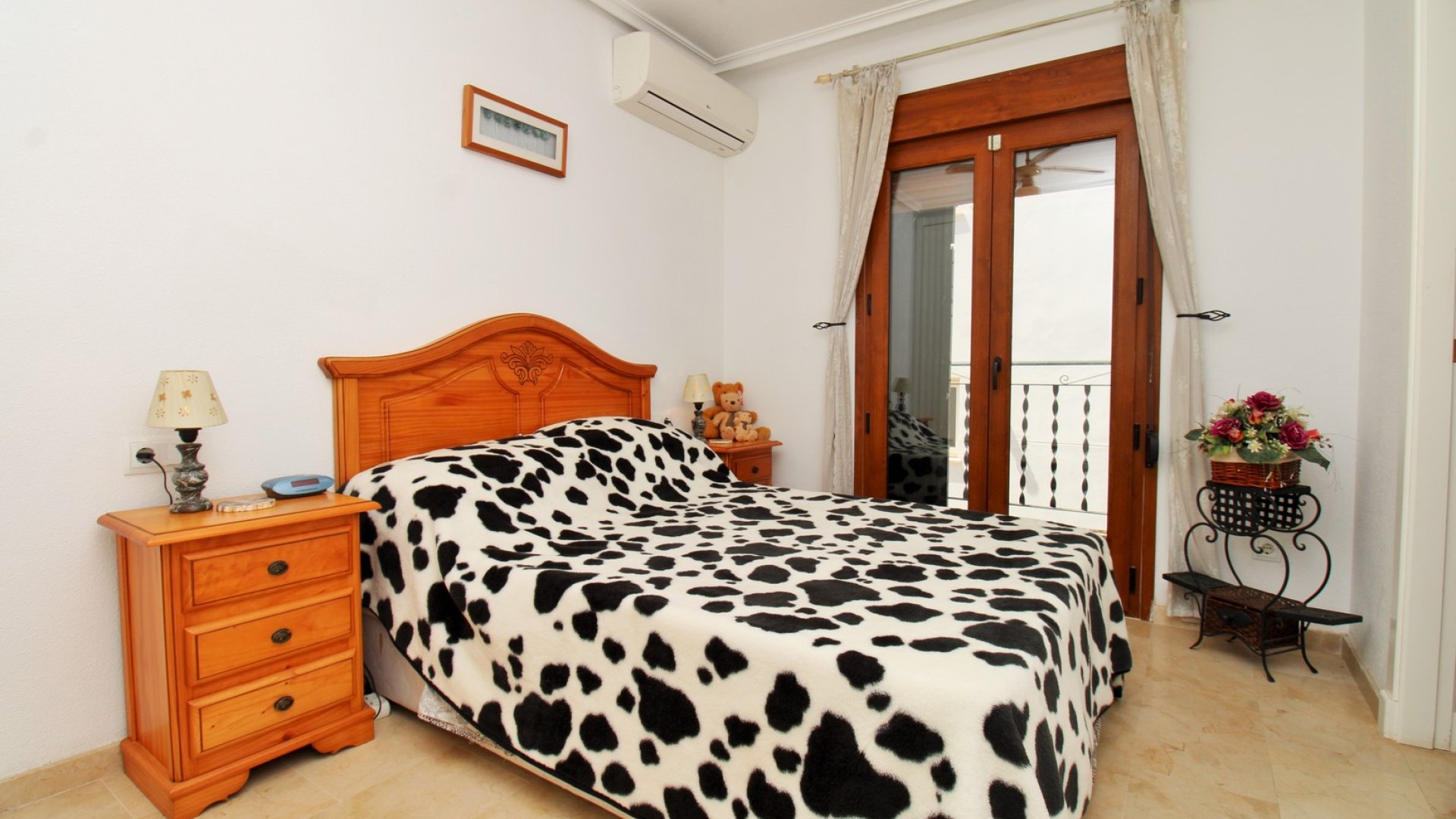 Resale - Apartments -
Villamartín - PAU 8