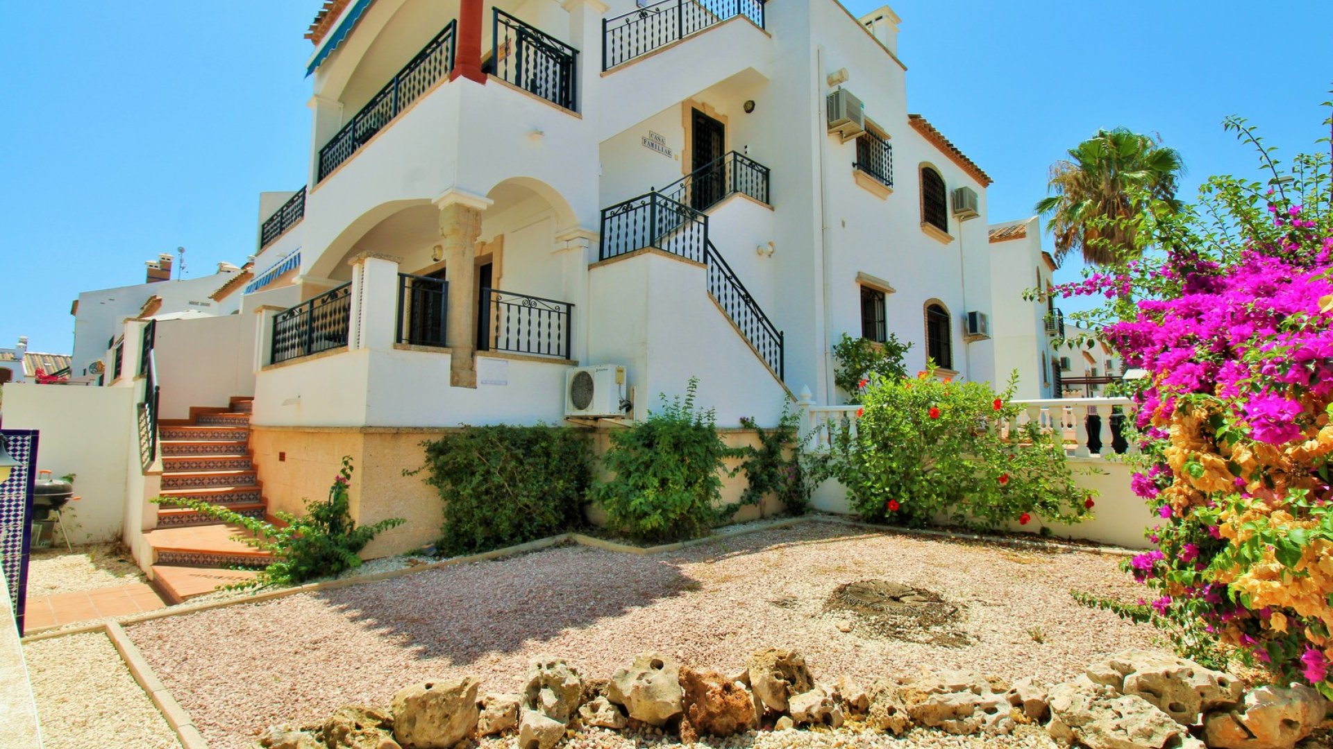 Resale - Apartments -
Villamartín - PAU 8