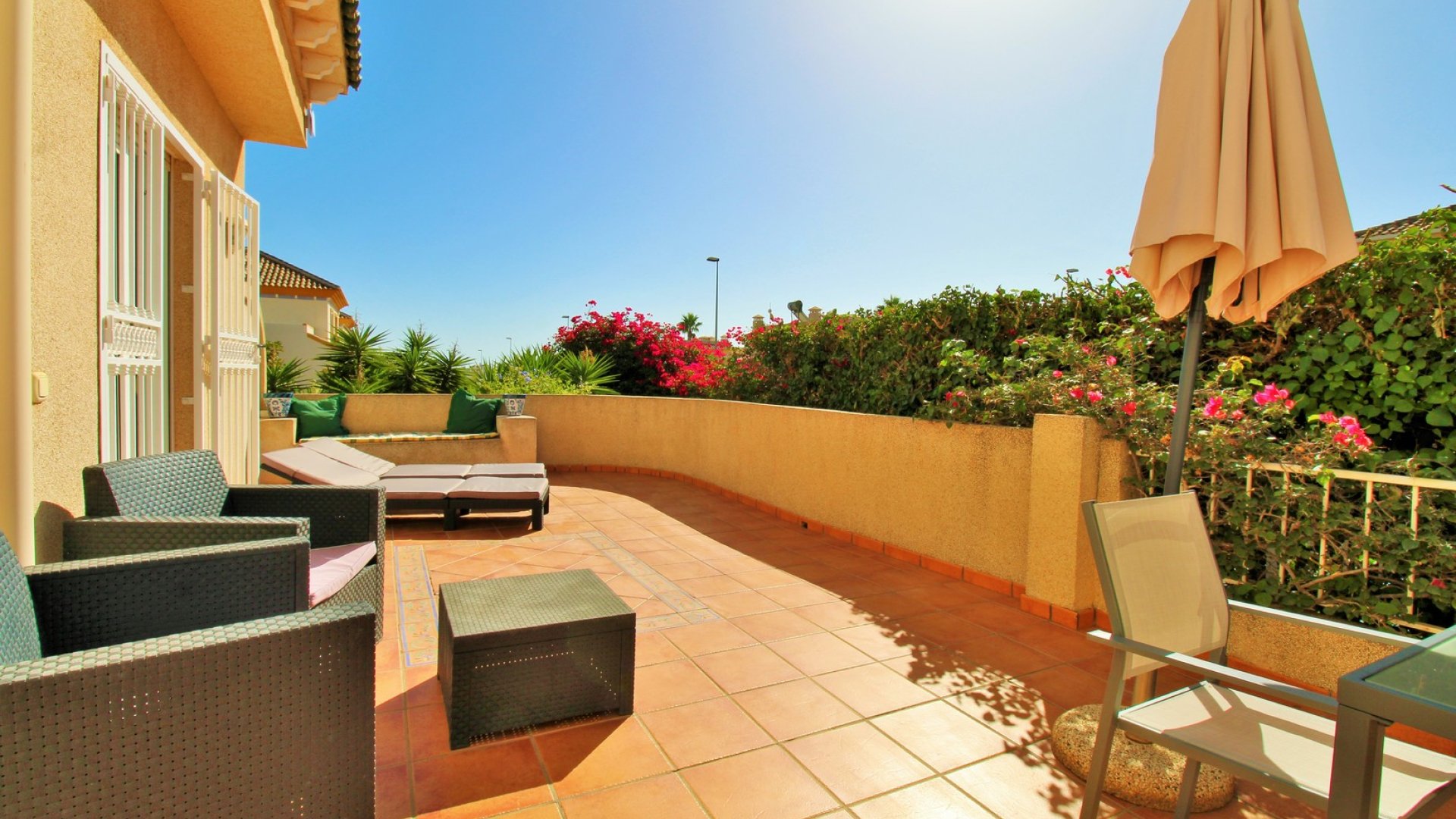Resale - Apartments -
Villamartín - PAU 8