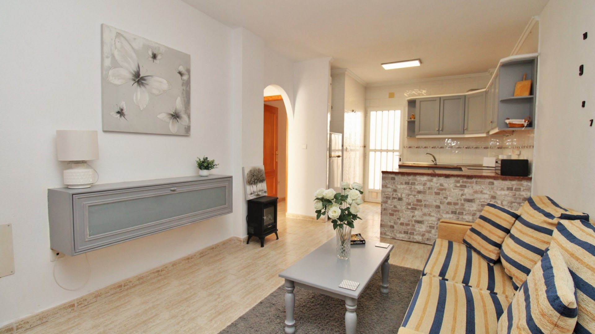 Resale - Apartments -
Villamartín