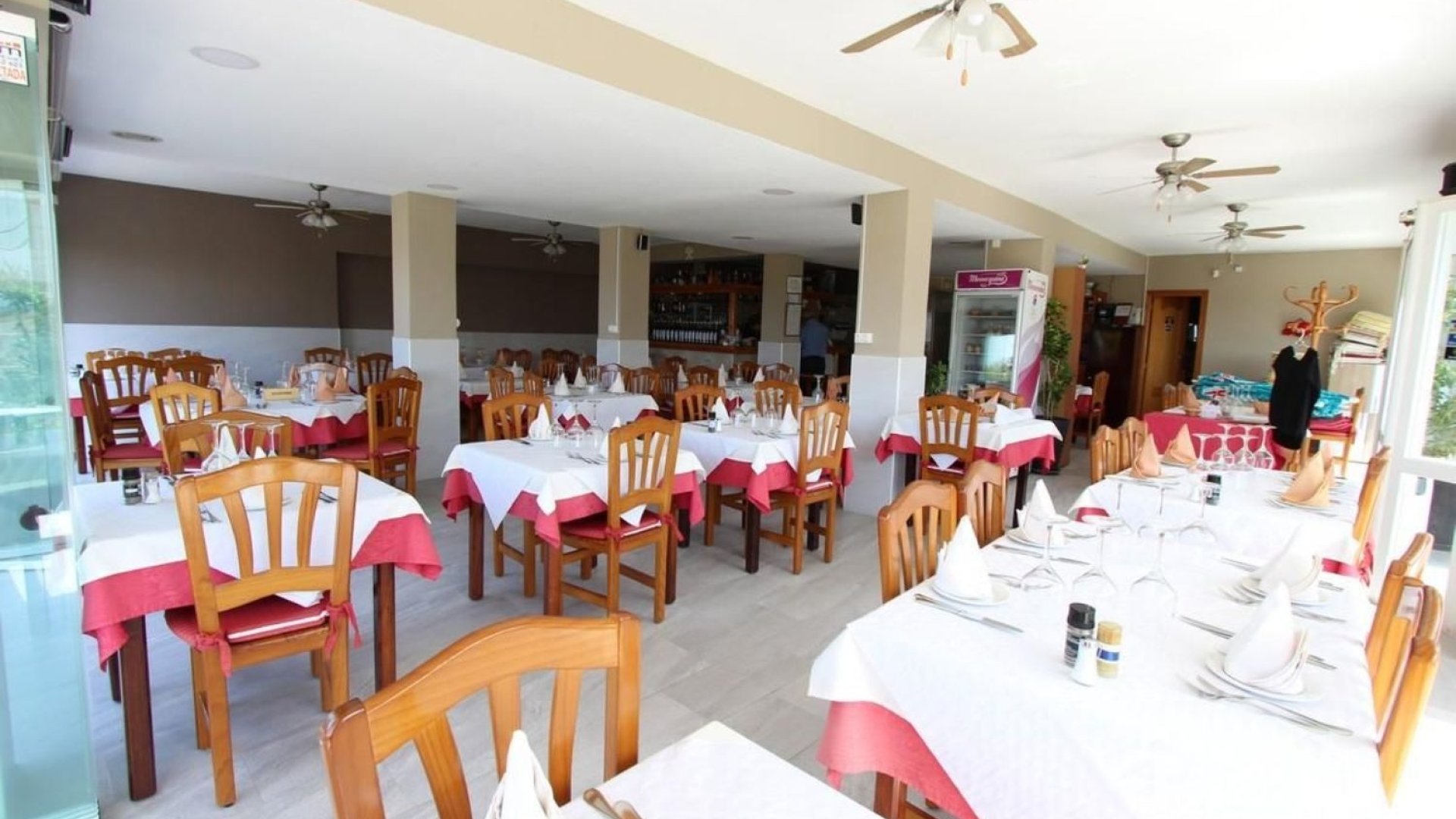 Resale - Commercial -
Calpe - Playa De Arenal