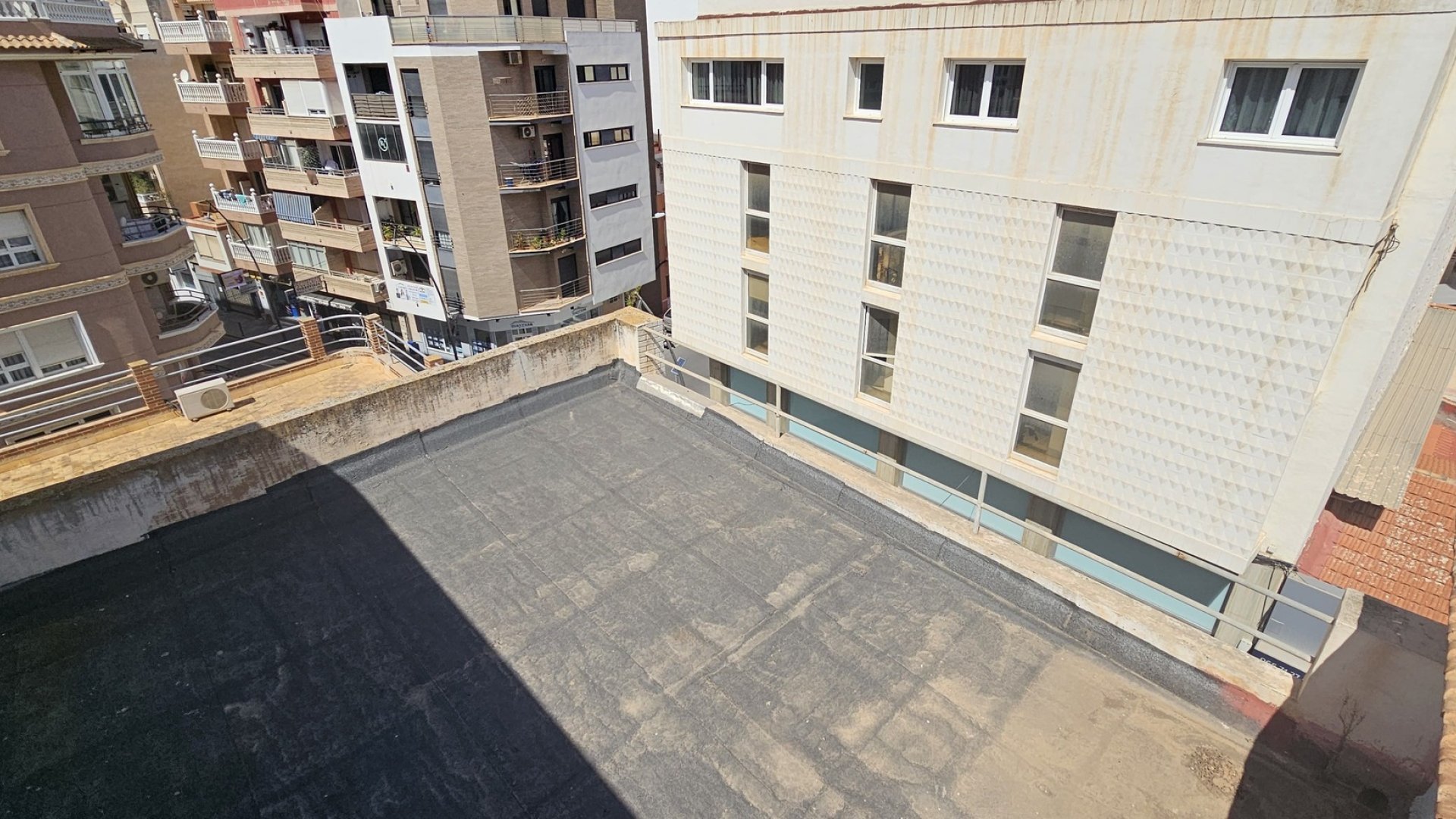 Resale - Commercial -
Torrevieja - Center