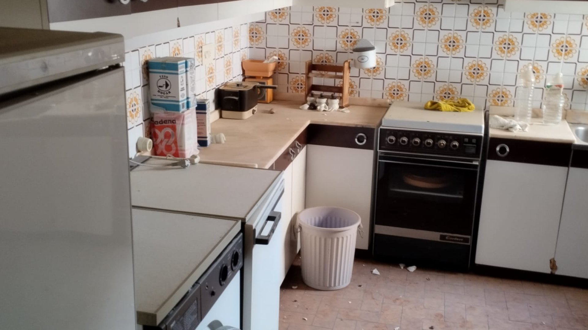 Resale - Commercial -
Torrevieja - Costa Blanca