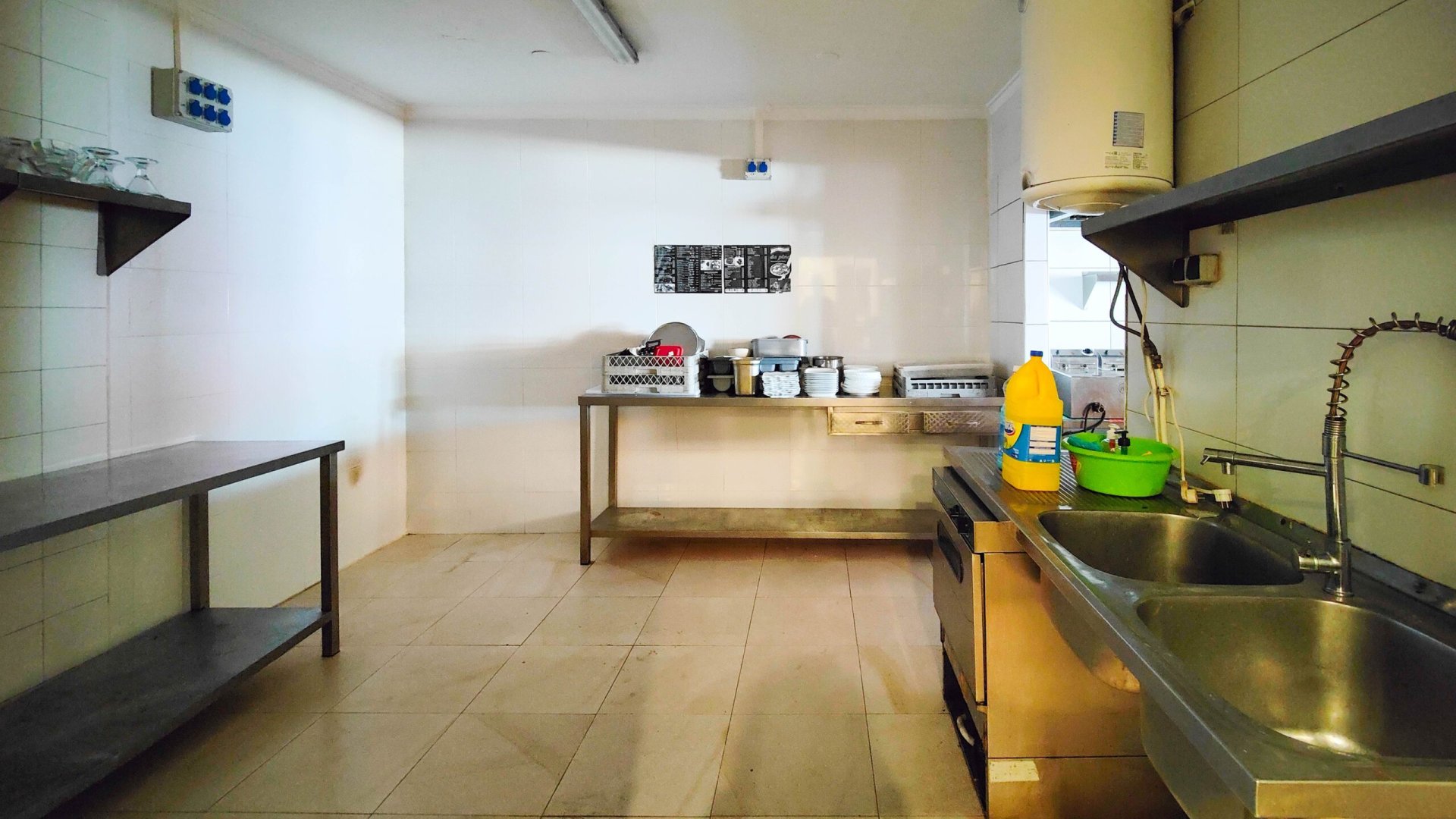 Resale - Commercial -
Torrevieja - San Luis