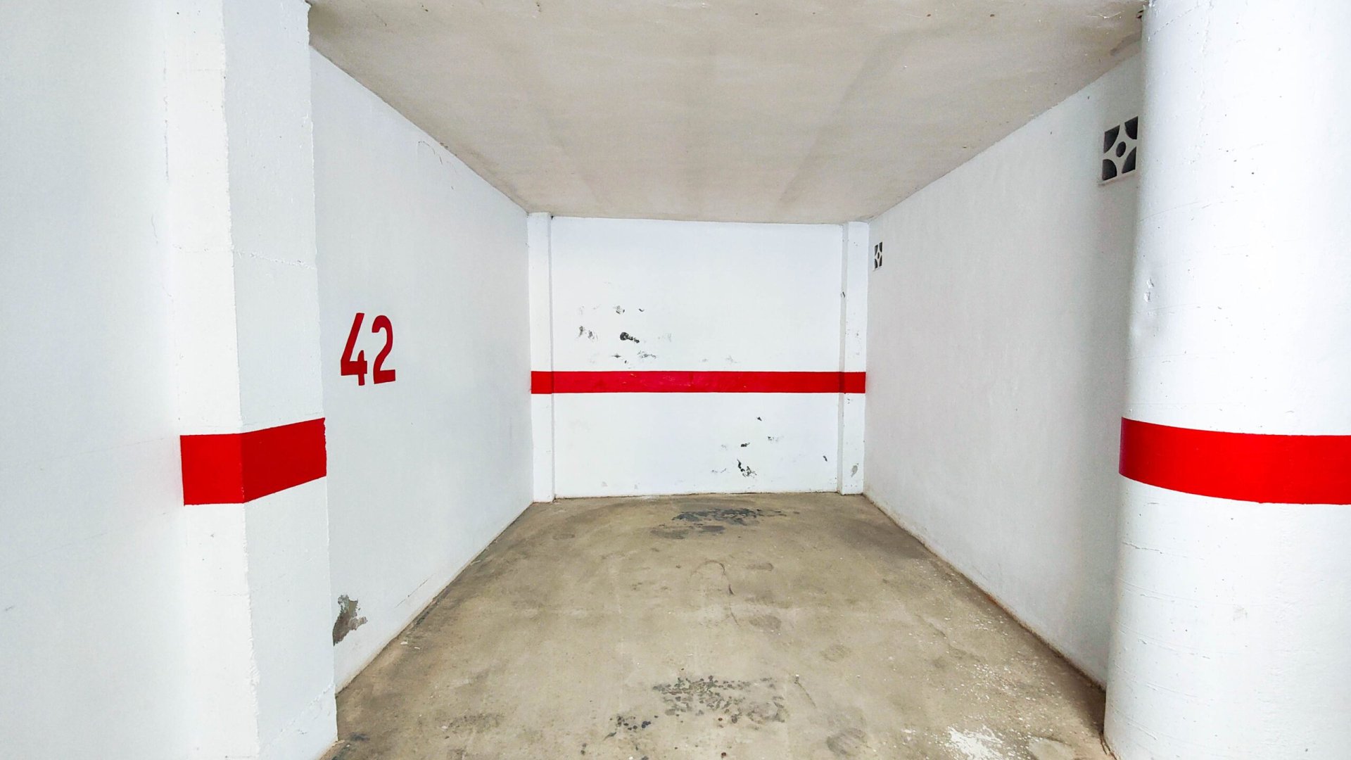 Resale - Garage -
Torrevieja - Playa del Cura