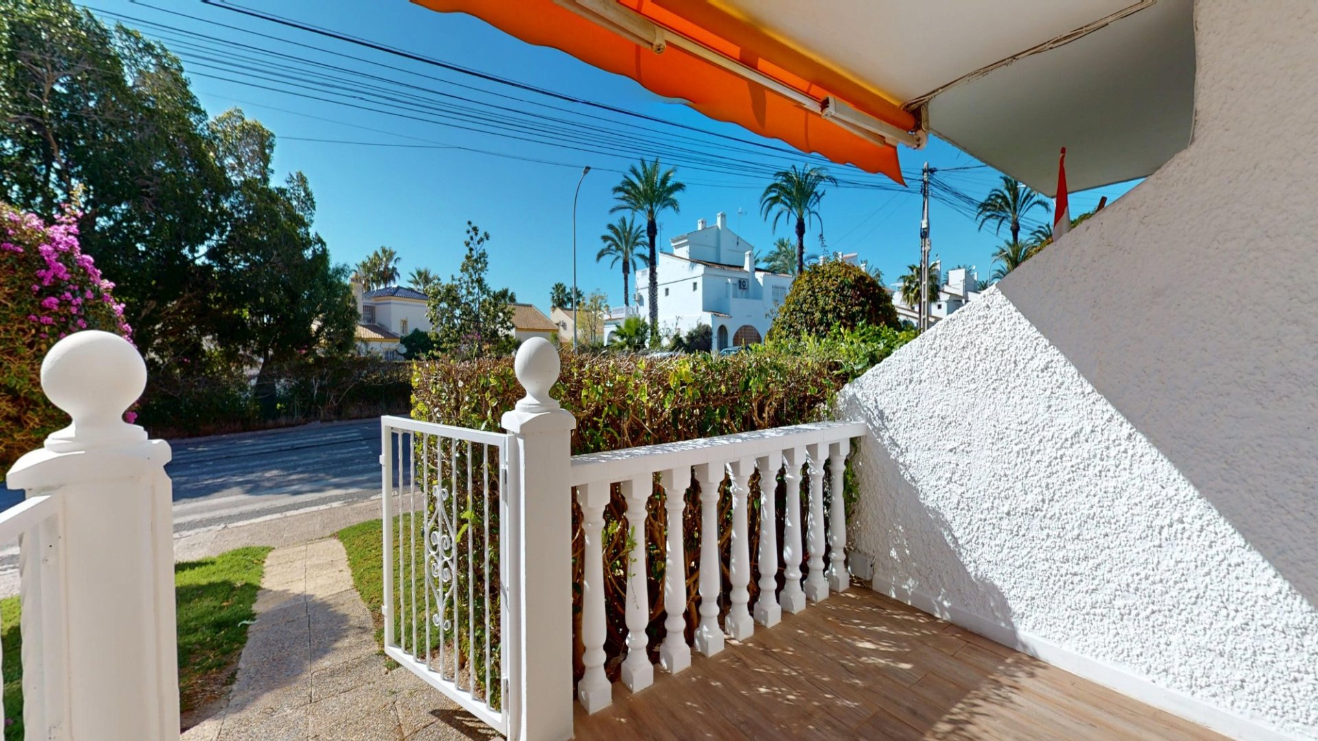 Resale - Ground floor bungalow -
Orihuela Costa - Villamartín