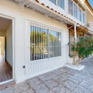 Resale - Ground floor bungalow -
Orihuela Costa - Villamartín