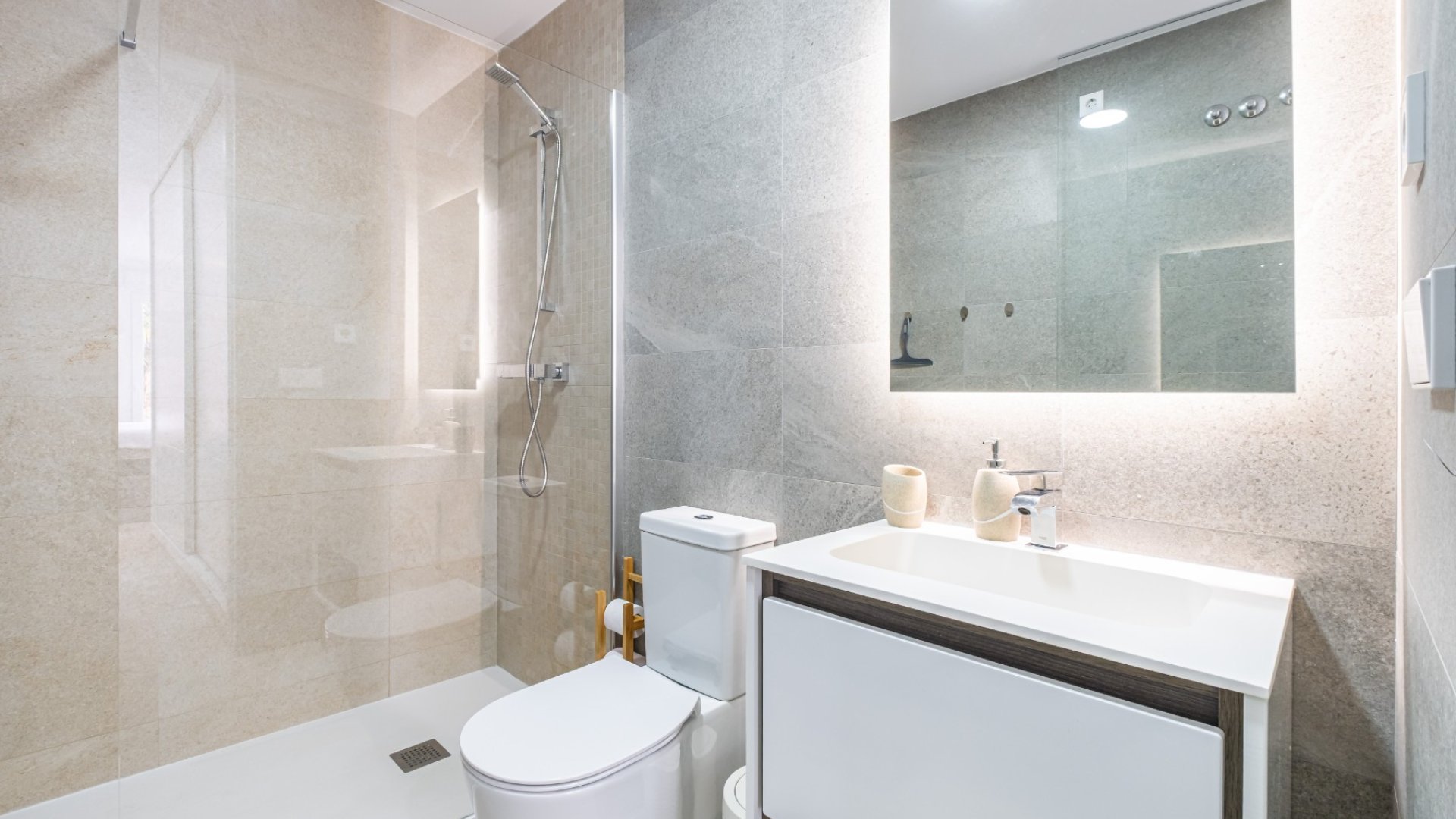 Resale - House - Semi-Detached House -
Orihuela Costa - Vistabella