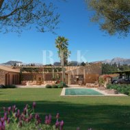 Resale - Land -
Inca