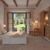 Resale - Land -
Inca