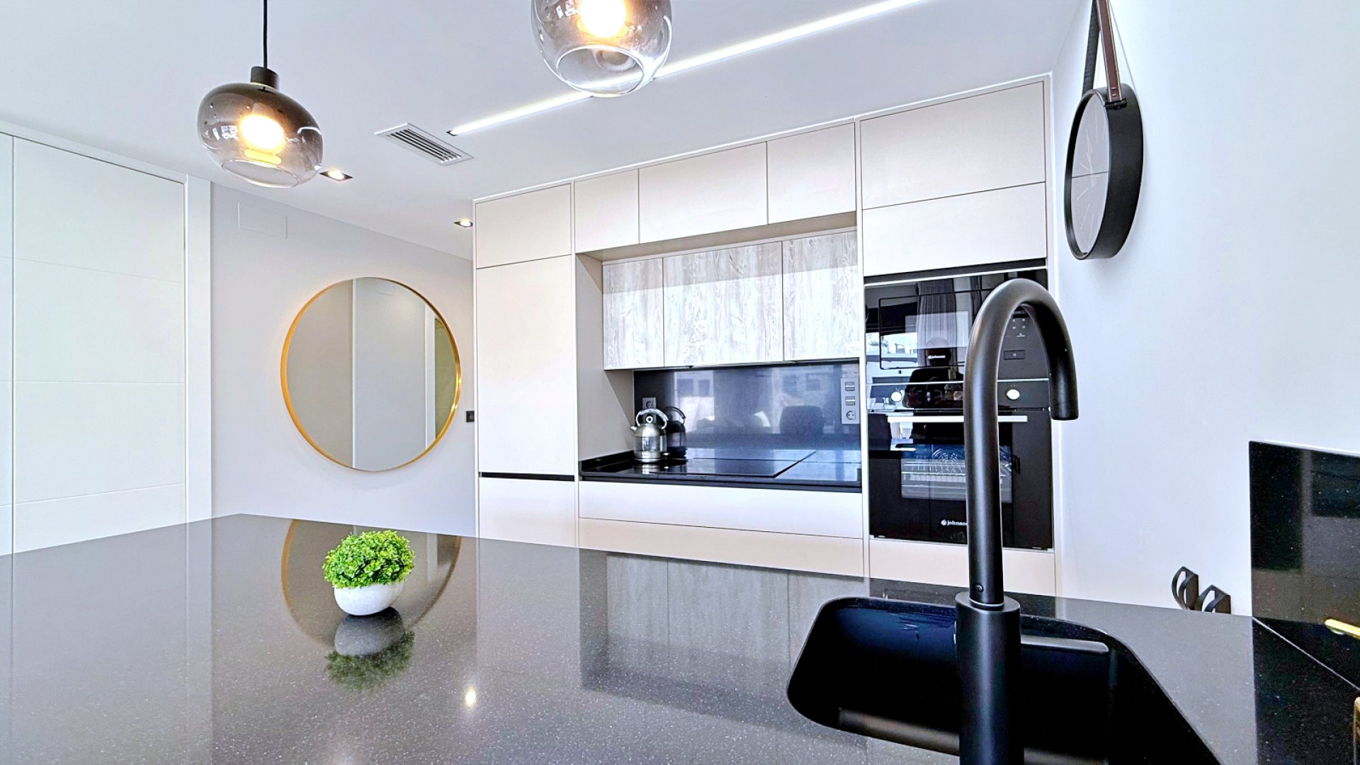 Resale - Penthouse -
Orihuela Costa - Punta Prima
