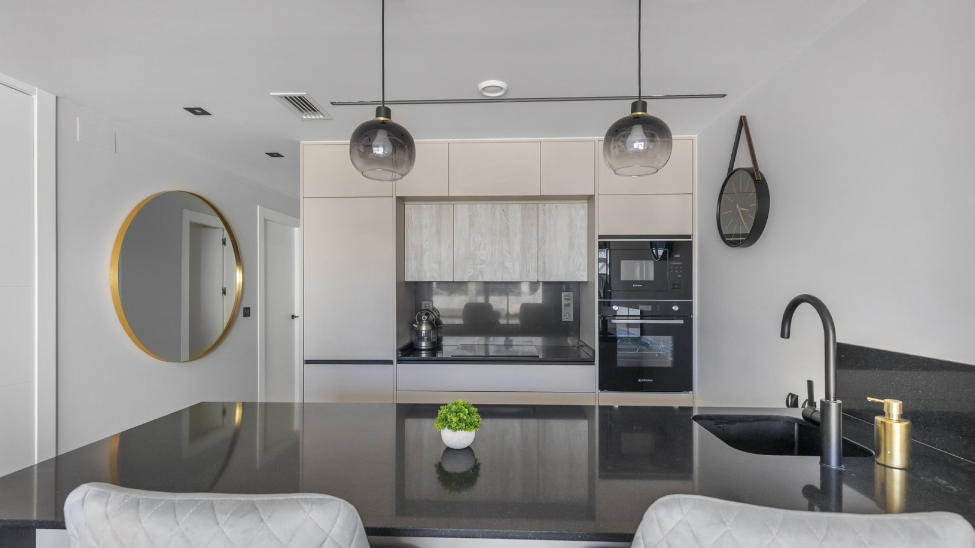 Resale - Penthouse -
Orihuela Costa - Punta Prima