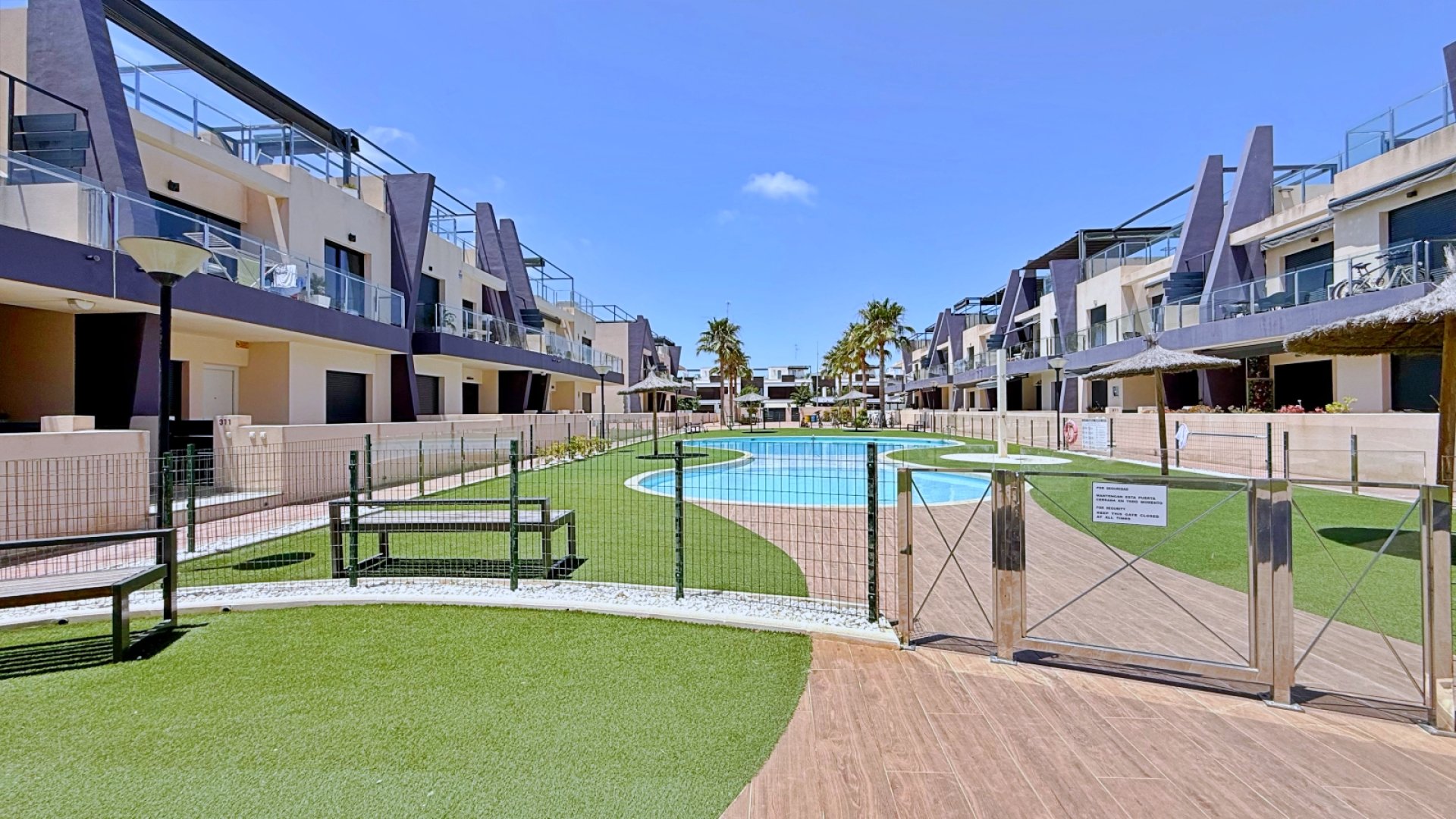 Resale - Penthouse -
Pilar de la Horadada - Torre de la Horadada