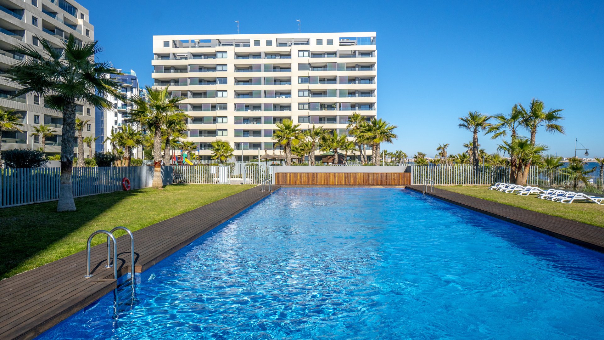 Resale - Penthouse -
Torrevieja - Punta Prima