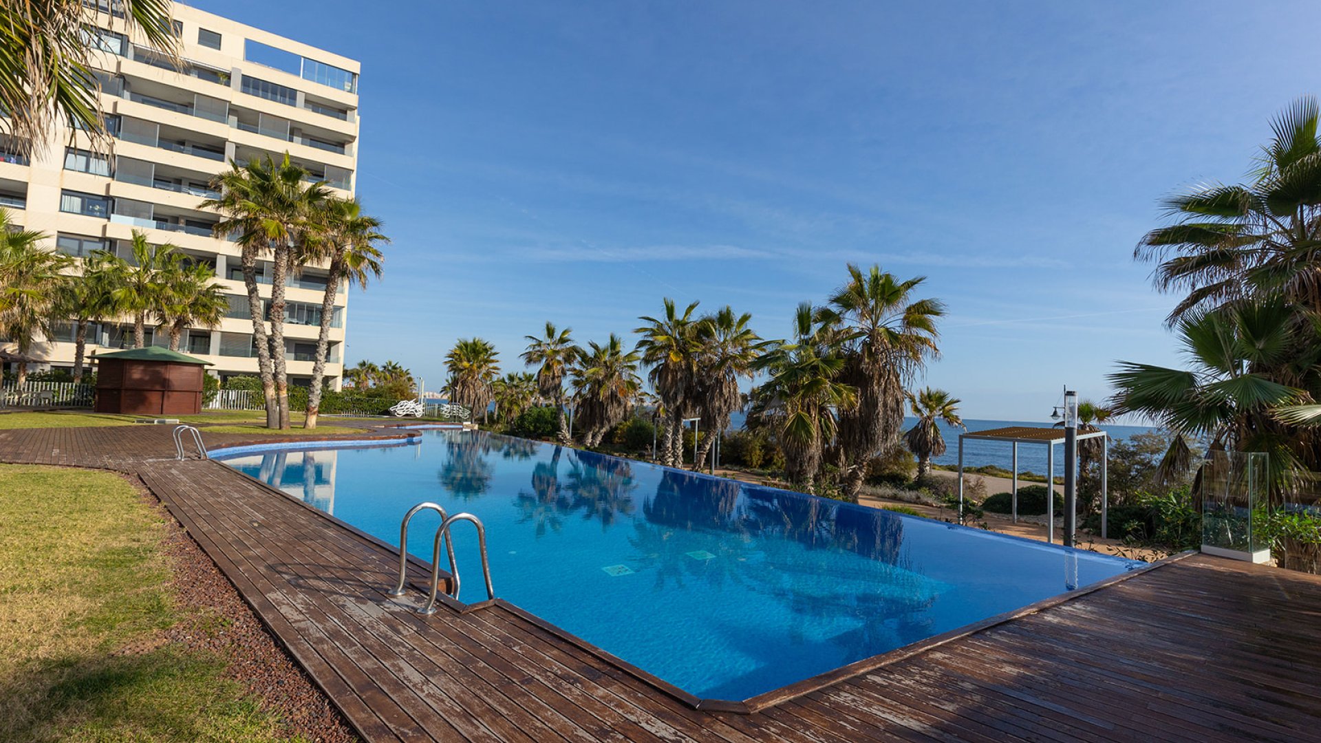 Resale - Penthouse -
Torrevieja - Punta Prima