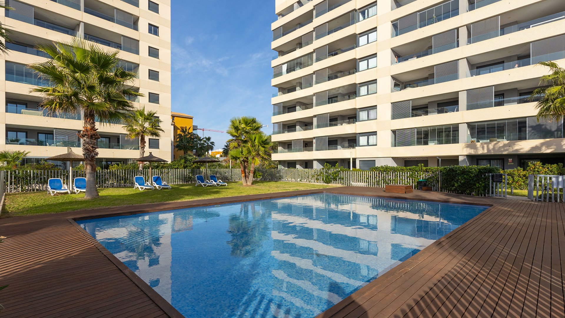 Resale - Penthouse -
Torrevieja - Punta Prima