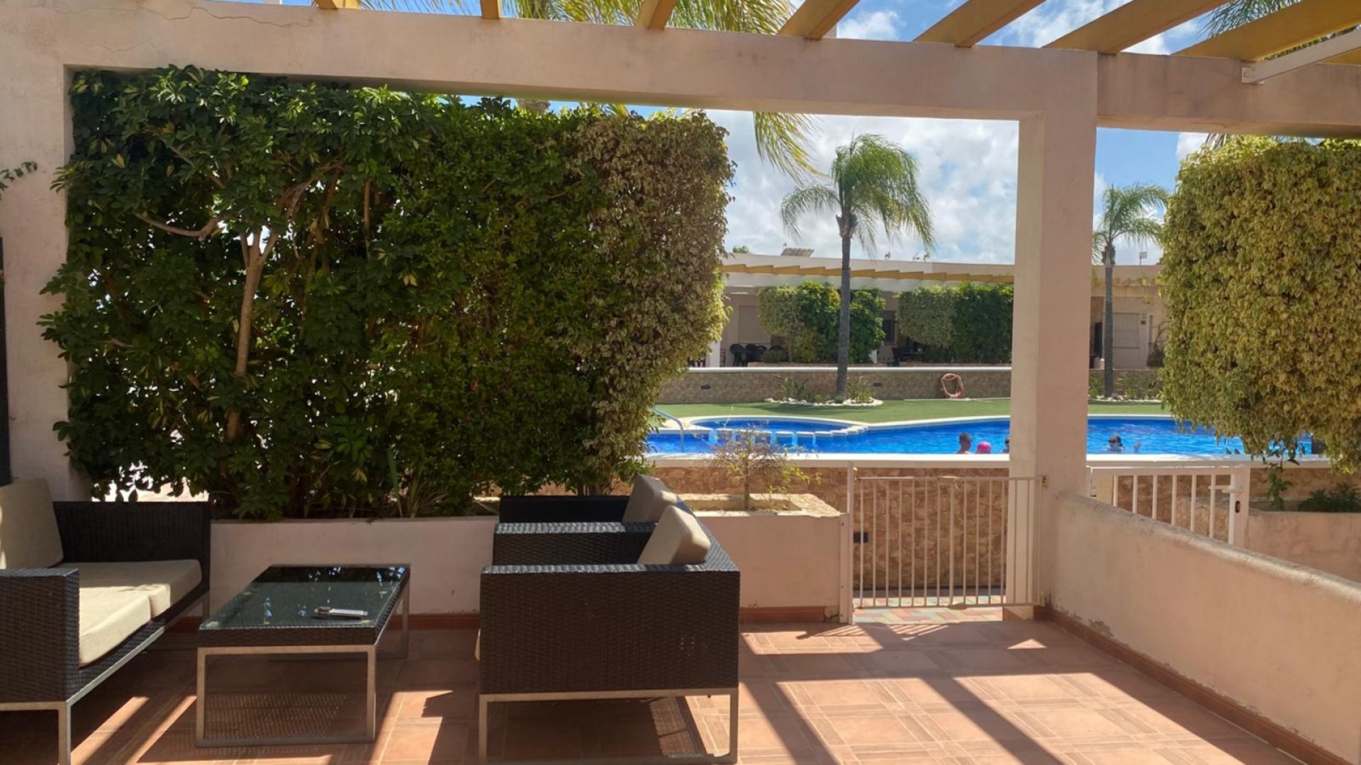 Resale - Terraced house / Townhouse -
Orihuela Costa - Mil Palmeras