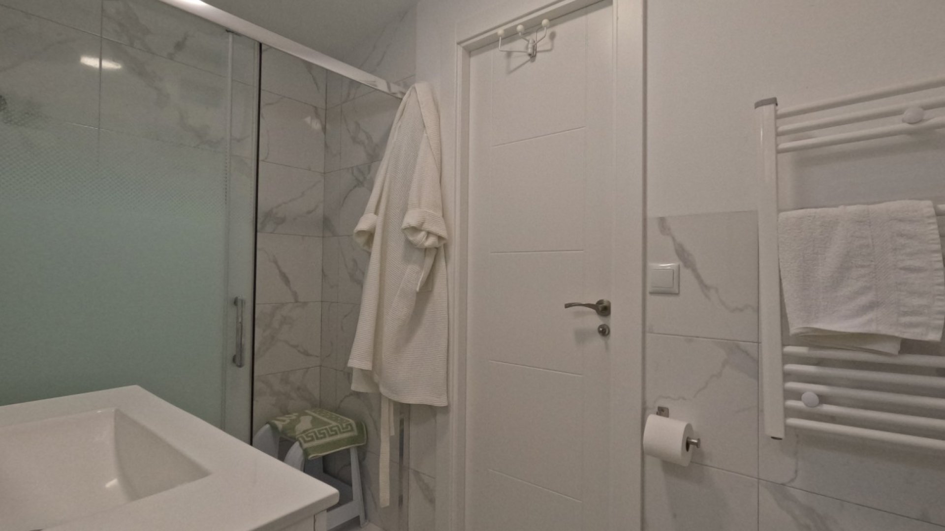 Resale - Terraced house / Townhouse -
Torrevieja - El Acequión - Los Náufragos