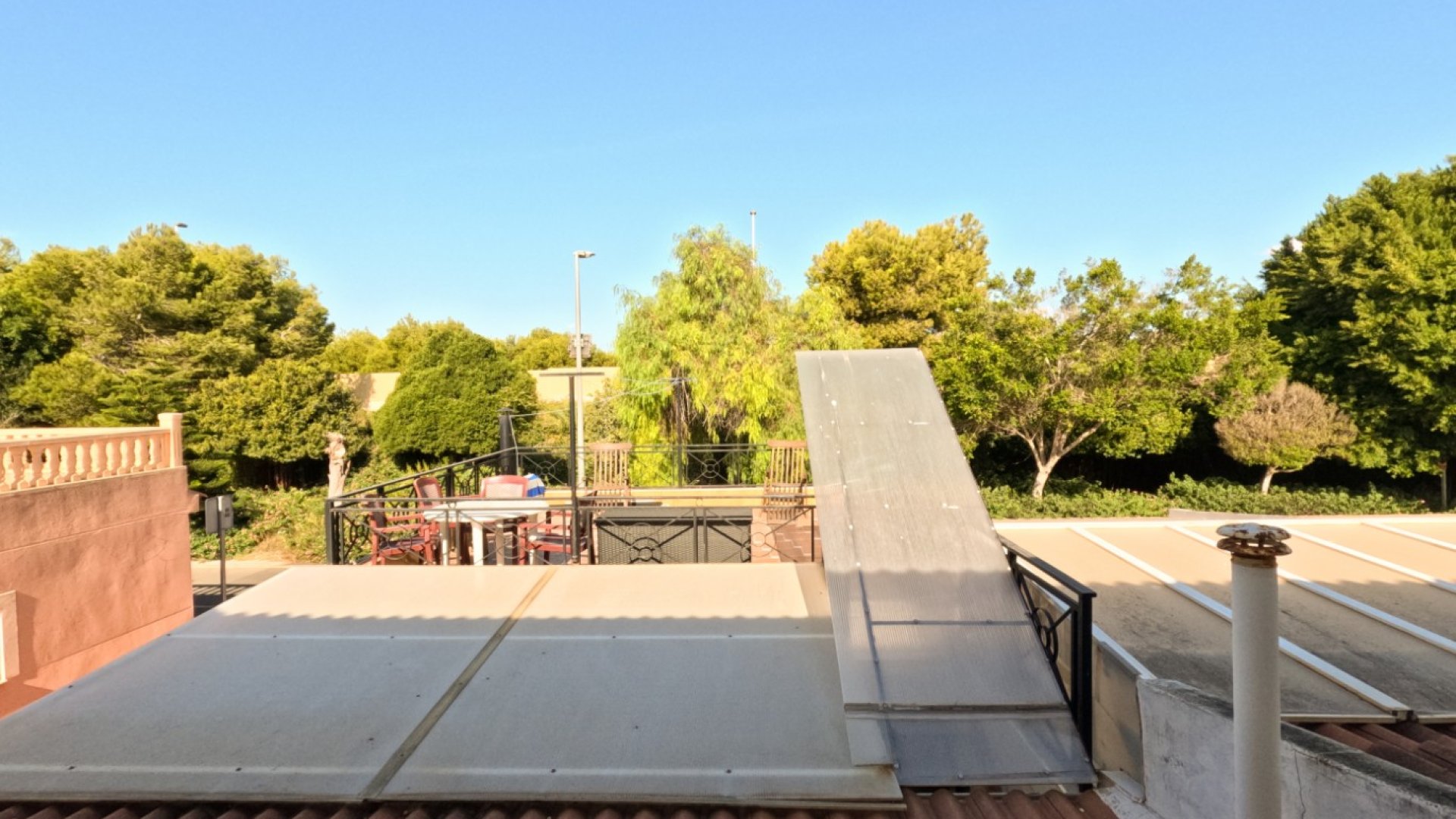 Resale - Terraced house / Townhouse -
Torrevieja - El Acequión - Los Náufragos