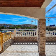 Resale - Top floor bungalow -
Torrevieja - La Siesta