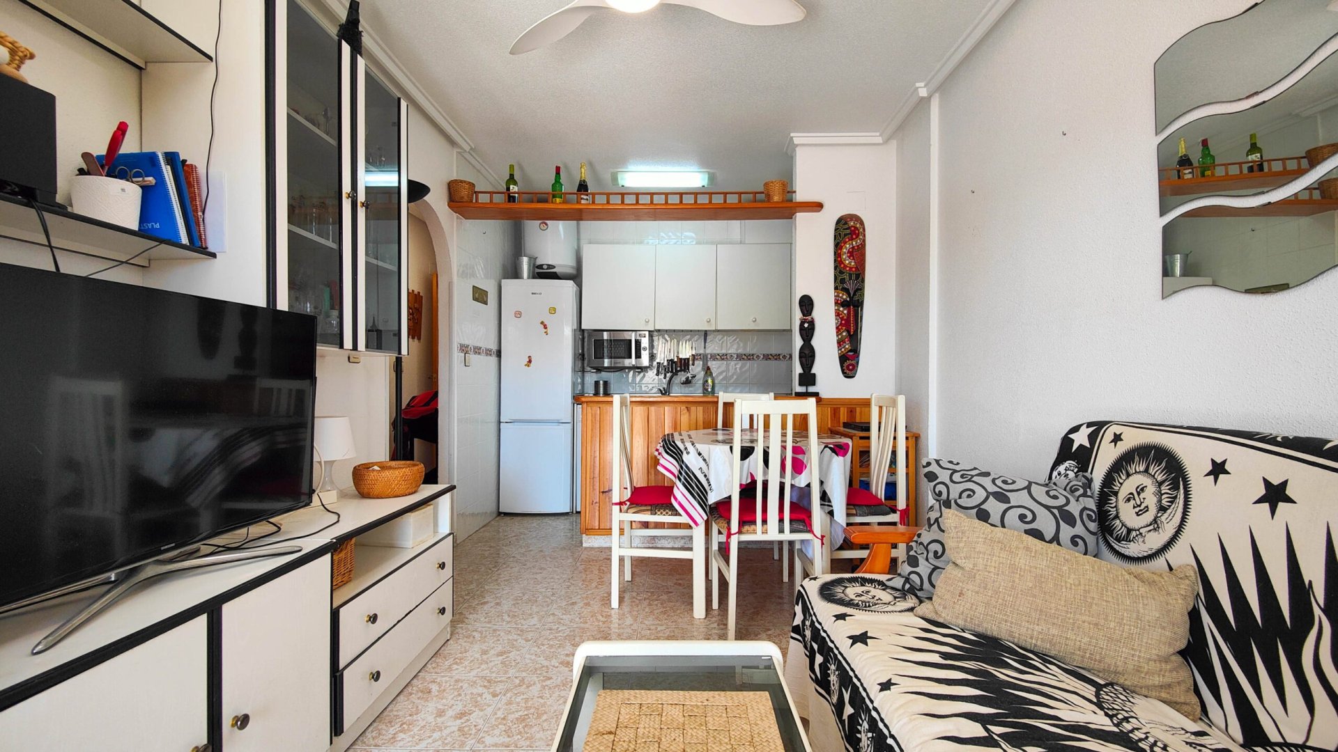 Resale - Top floor bungalow -
Torrevieja - La Siesta
