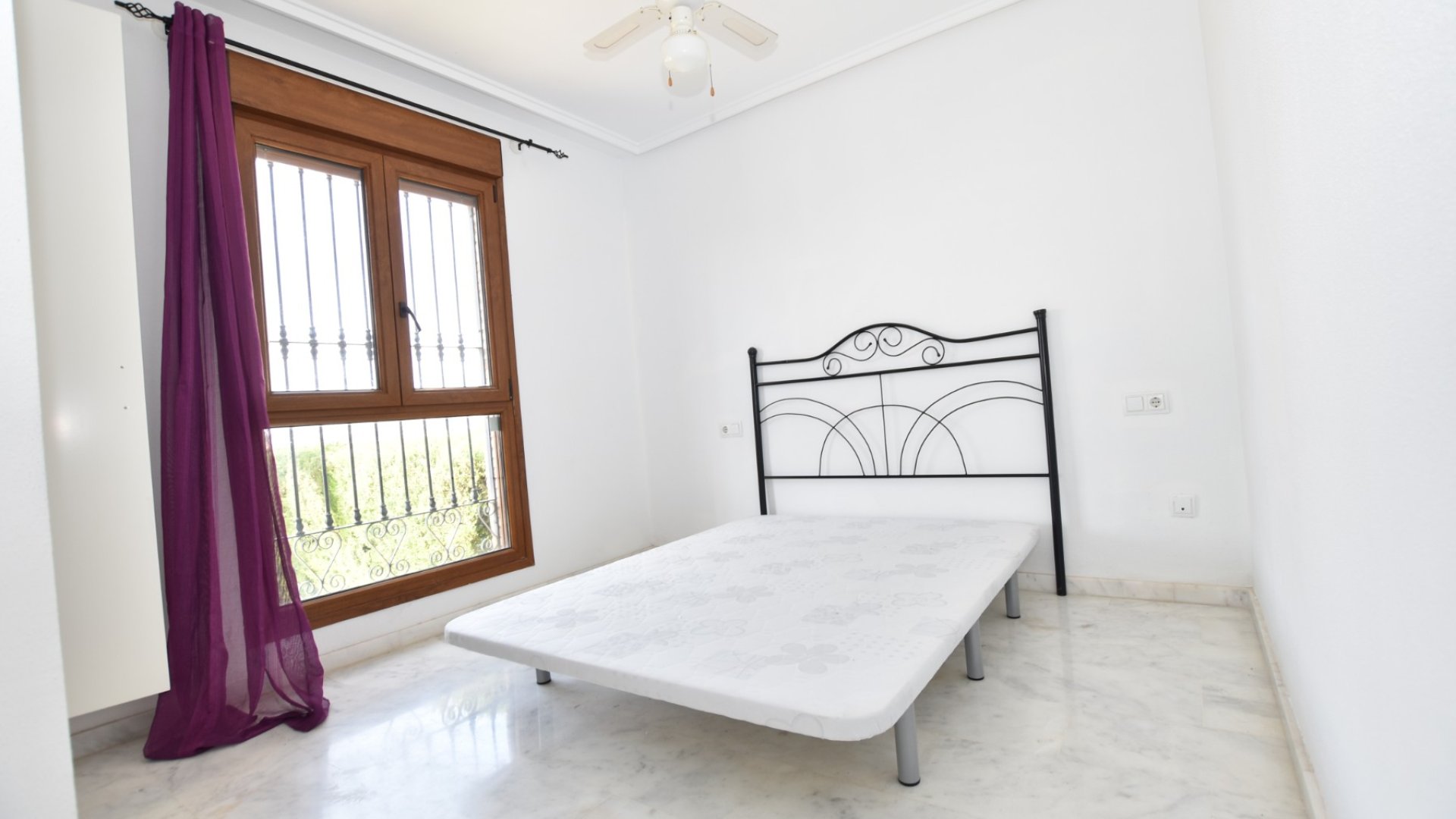 Resale - Townhouse -
Algorfa - La finca Golf
