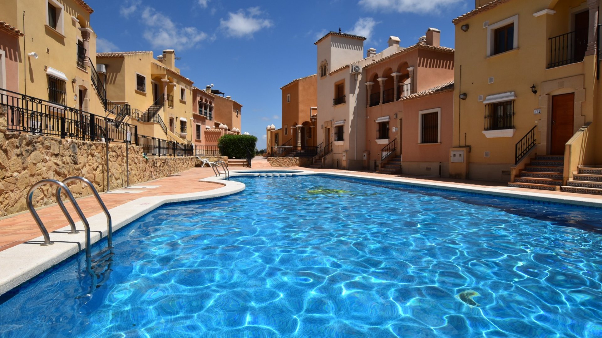 Resale - Townhouse -
Algorfa - La finca Golf
