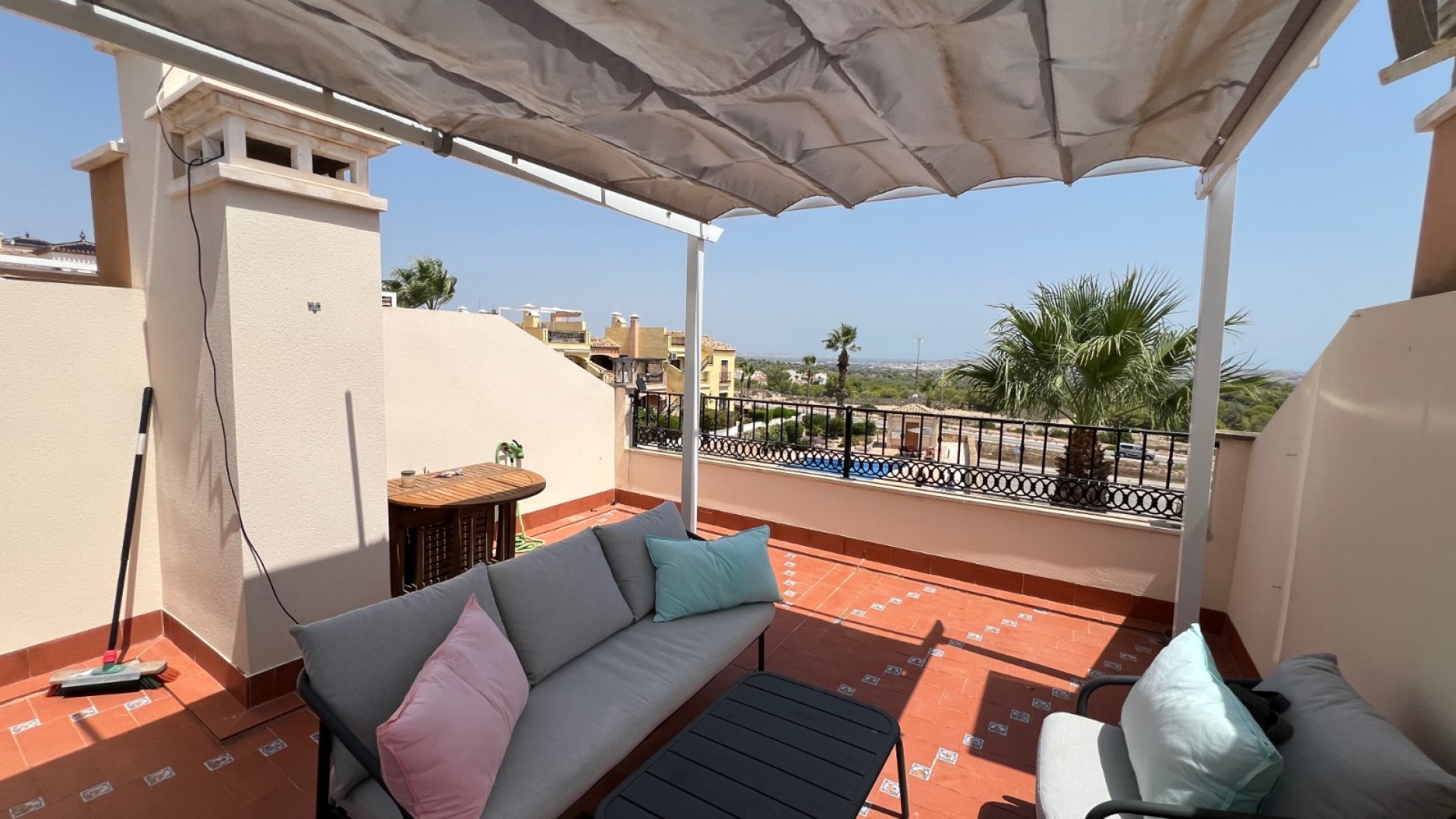 Resale - Townhouse -
Algorfa - La finca Golf