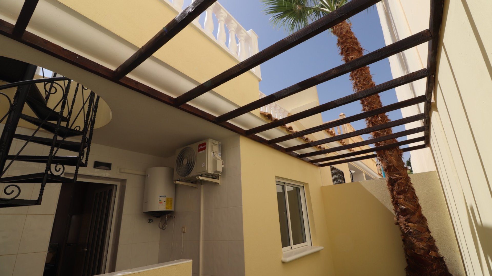 Resale - Townhouse -
Algorfa - Montemar