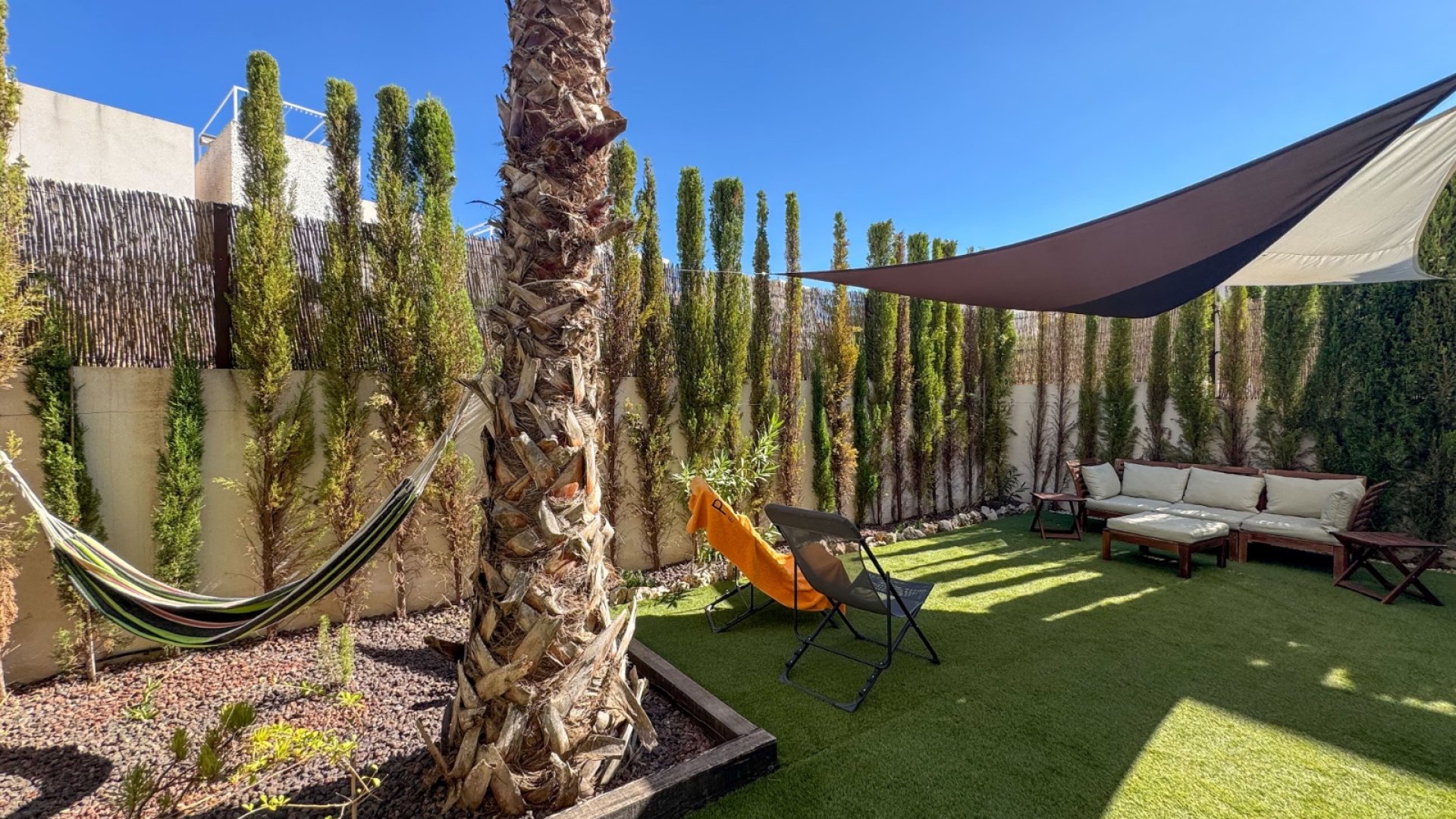 Resale - Townhouse -
Algorfa