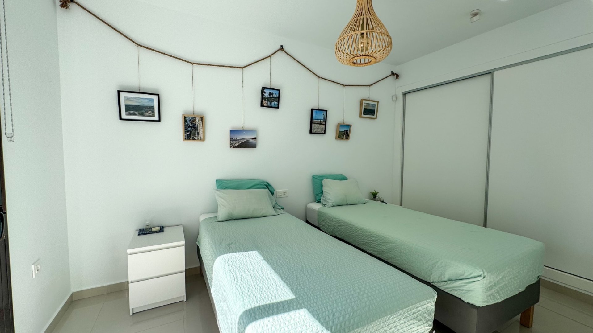 Resale - Townhouse -
Algorfa