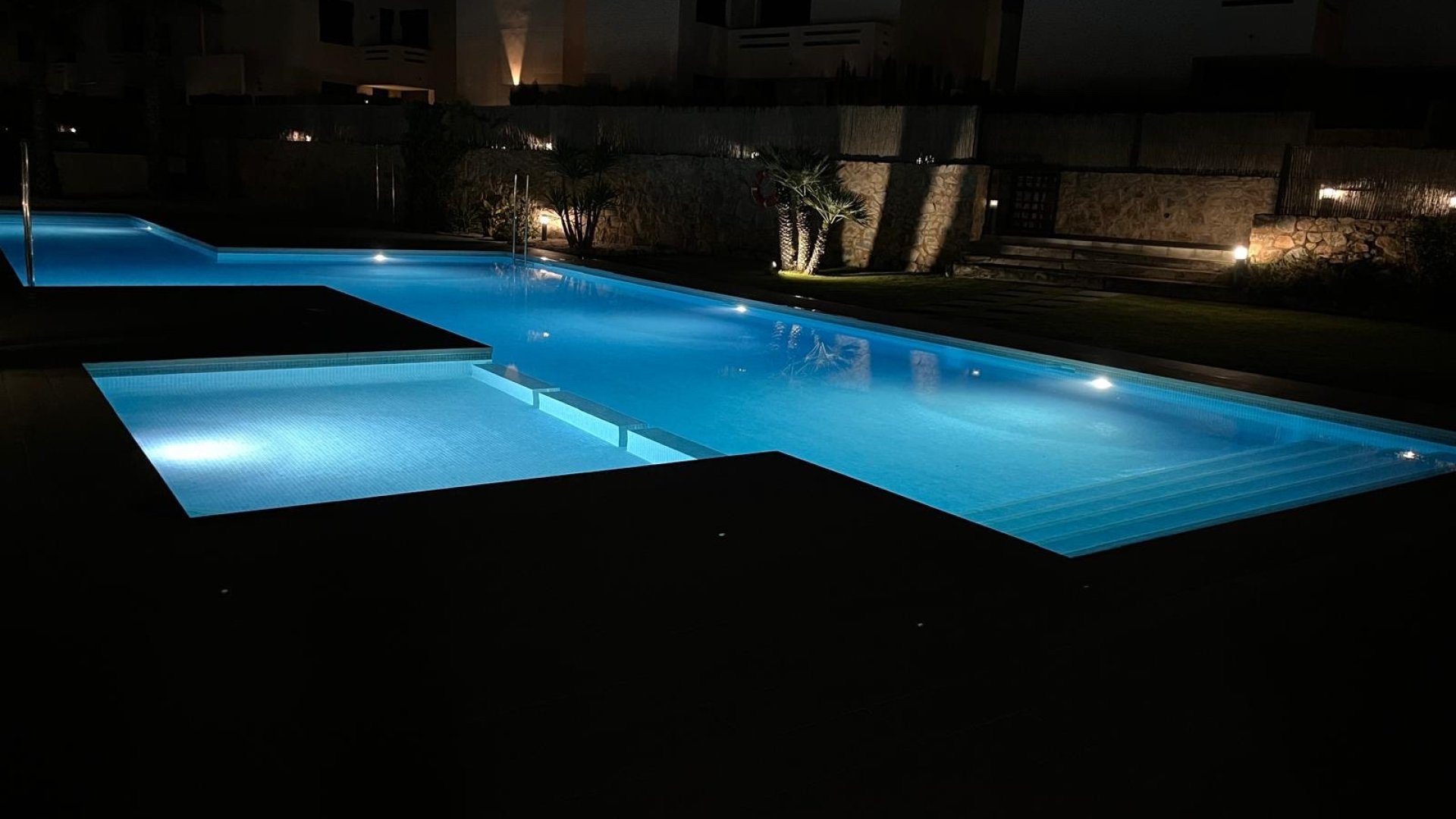 Resale - Townhouse -
Algorfa