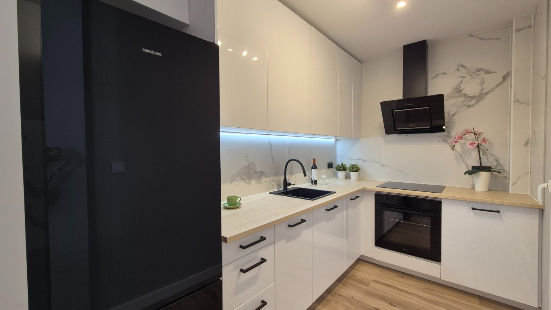 Resale - Townhouse -
Alicante - La Florida
