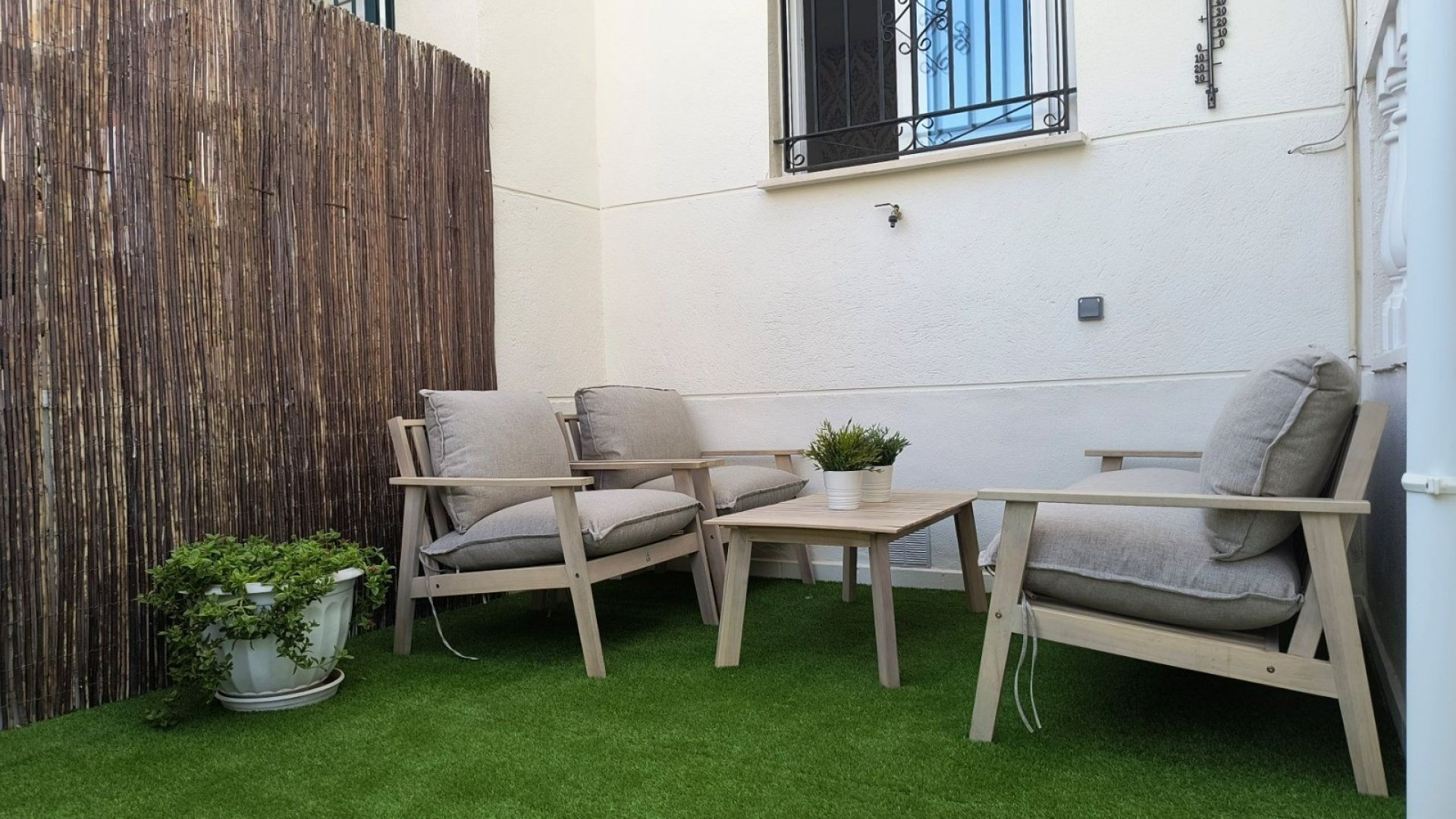 Resale - Townhouse -
Alicante - La Florida