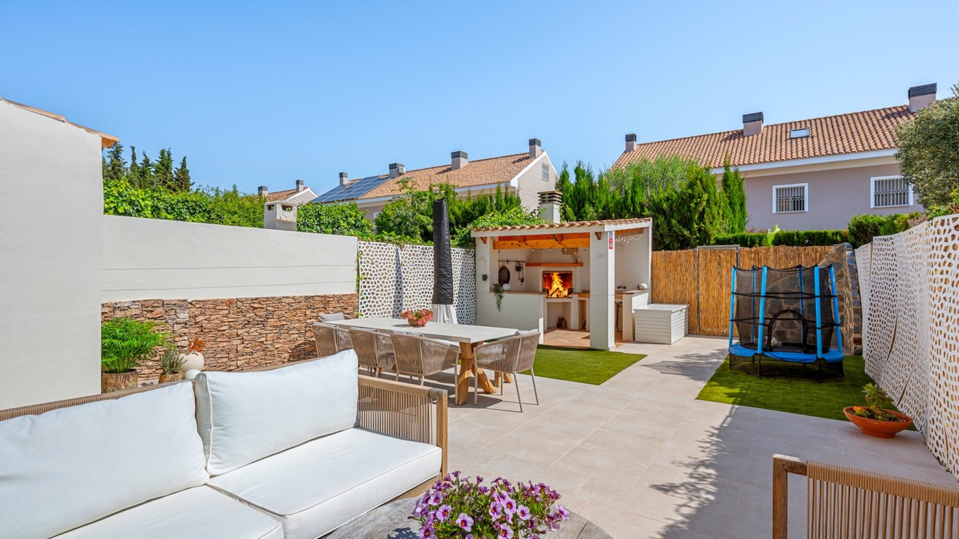 Resale - Townhouse -
Alicante - Playa San Juan