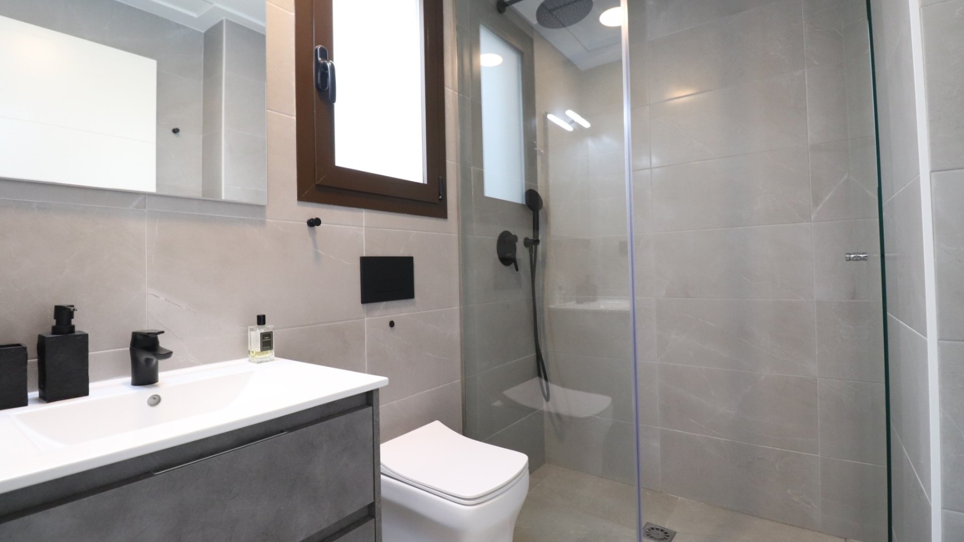 Resale - Townhouse -
Benijofar - Benijofar - Village