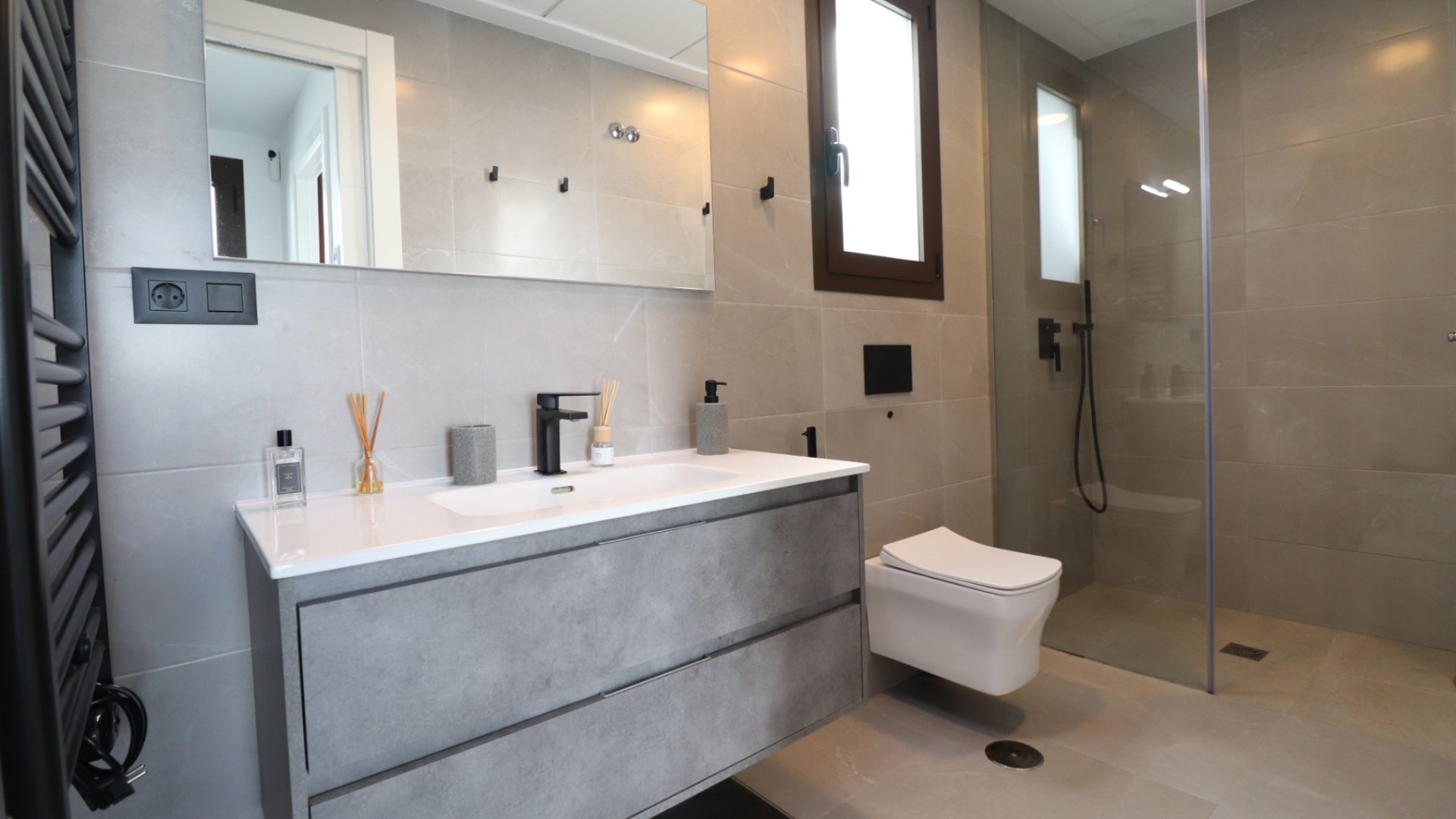 Resale - Townhouse -
Benijofar - Benijofar - Village