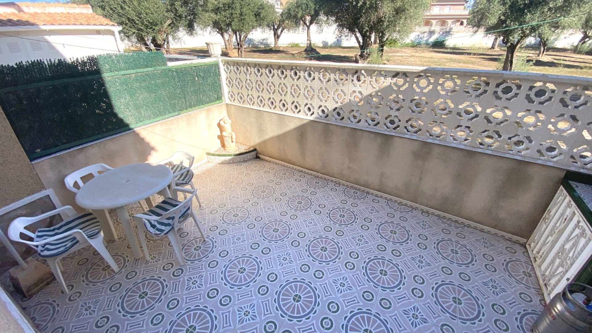 Resale - Townhouse -
Benijofar - Monte Azul