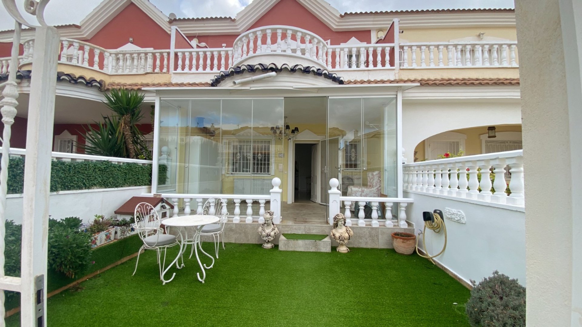 Resale - Townhouse -
Benijofar - Monte Azul