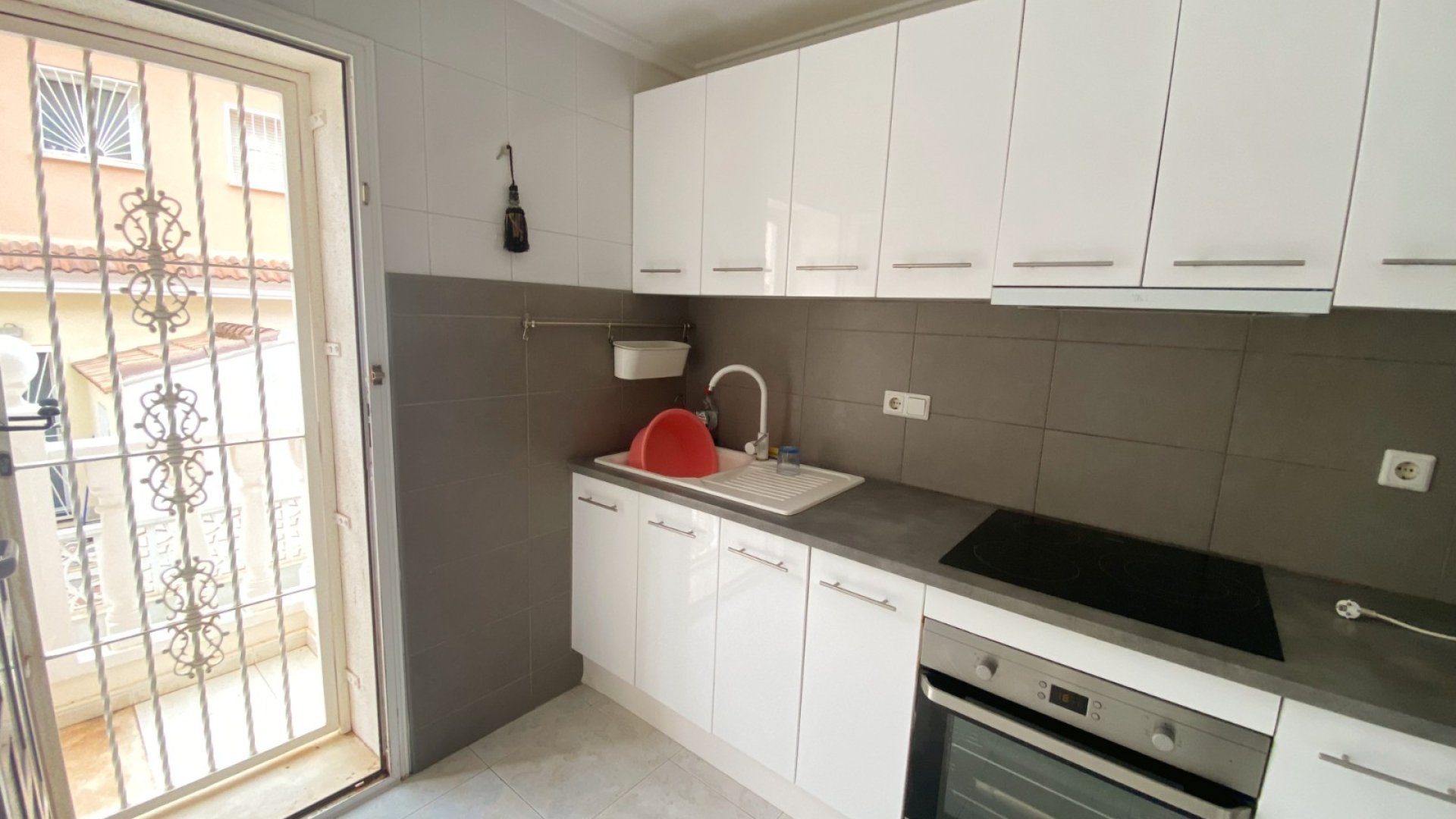 Resale - Townhouse -
Benijofar - Monte Azul