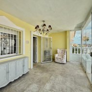 Resale - Townhouse -
Benijofar