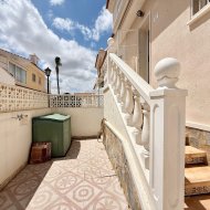 Resale - Townhouse -
Benijofar