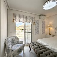 Resale - Townhouse -
Benijofar