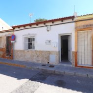 Resale - Townhouse -
Benijofar