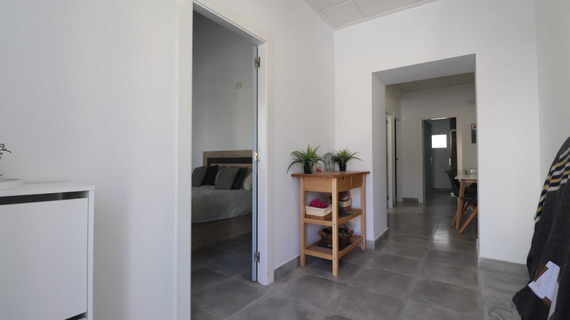 Resale - Townhouse -
Benijofar